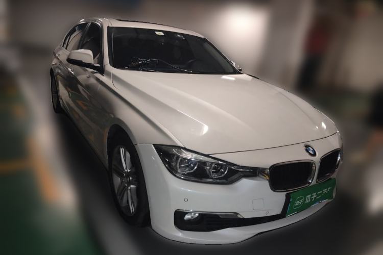 Used BMW 3 Series 2017 320Li Fashion Model Front Right 45 Deg