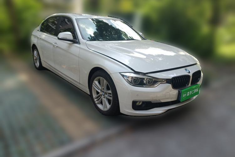 Used BMW 3 Series 2017 320Li Fashion Model Front Right 45 Deg