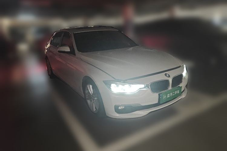 Used BMW 3 Series 2017 320Li Fashion Model Front Right 45 Deg
