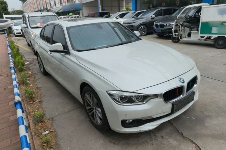 Used BMW 3 Series 2017 320Li Fashion Model Front Right 45 Deg