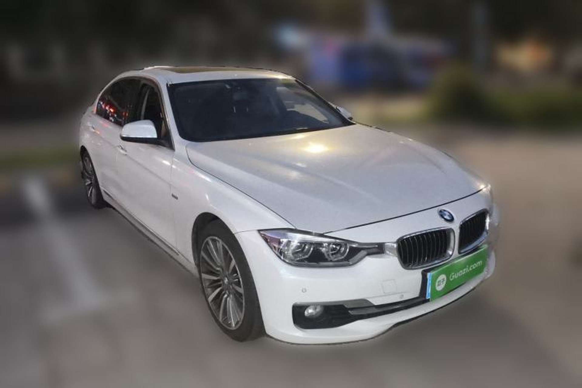 Used BMW 3 Series 2017 320Li Luxury Design Package Front Right 45 Deg