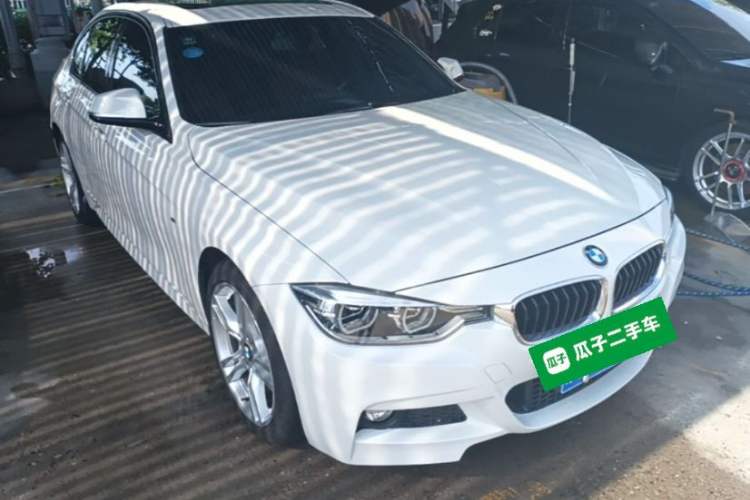 Used BMW 3 Series 2017 320i M Sport Front Right 45 Deg