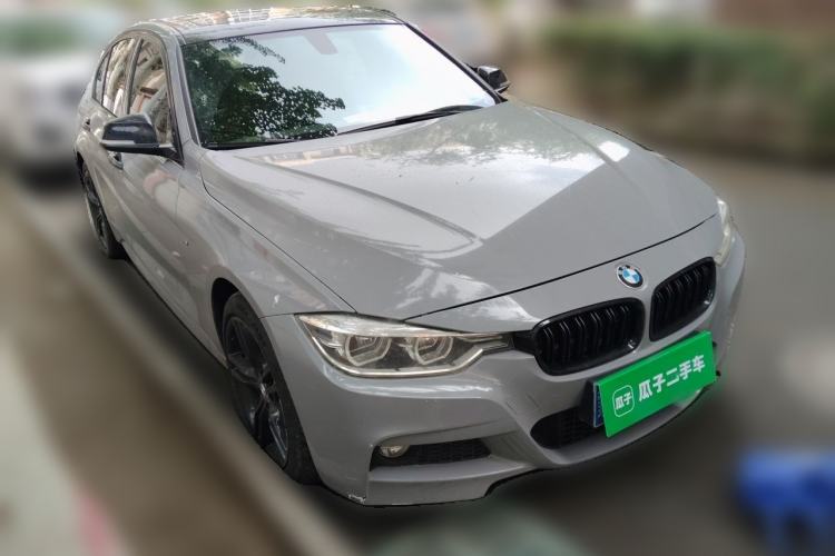 Used BMW 3 Series 2017 320i M Sport Front Right 45 Deg