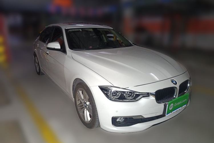 Used BMW 3 Series 2017 320Li Fashion Model Front Right 45 Deg