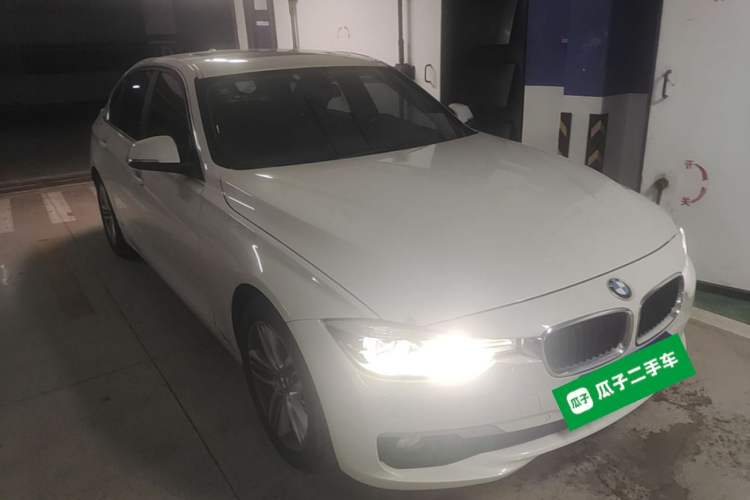 Used BMW 3 Series 2017 320Li Fashion Model Front Right 45 Deg