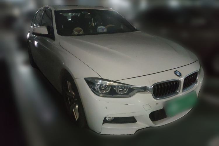 Used BMW 3 Series 2017 320i M Sport Front Right 45 Deg