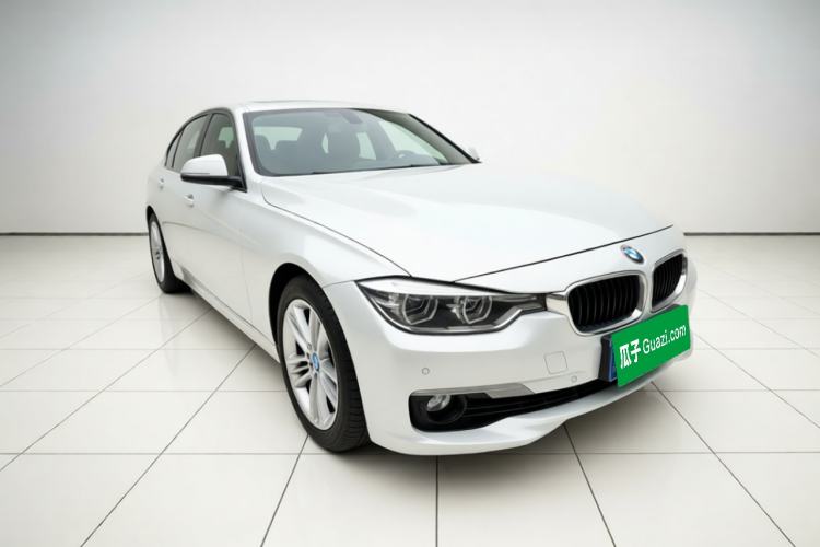 Used BMW 3 Series 2017 320Li Fashion Model Front Right 45 Deg