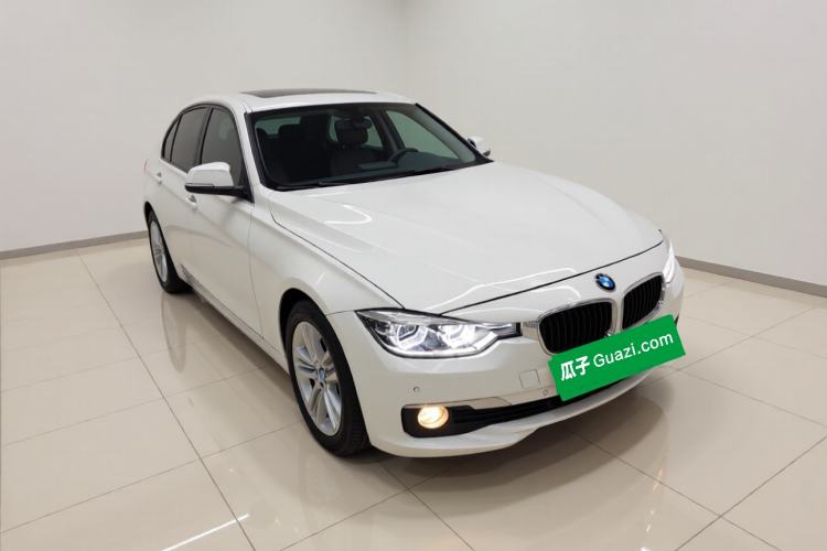 Used BMW 3 Series 2017 320Li Fashion Model Front Right 45 Deg