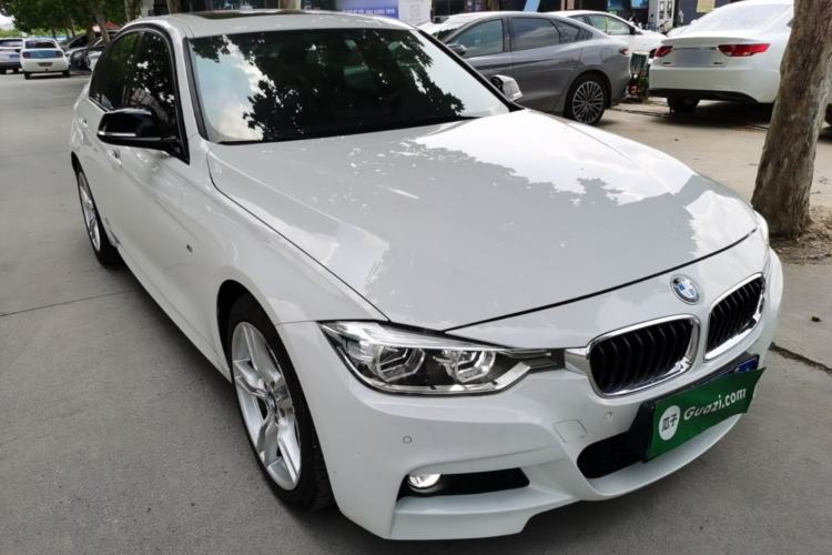 Used BMW 3 Series 2017 320i M Sport Front Right 45 Deg