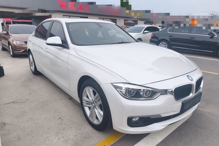 Used BMW 3 Series 2017 320Li Fashion Model Front Right 45 Deg