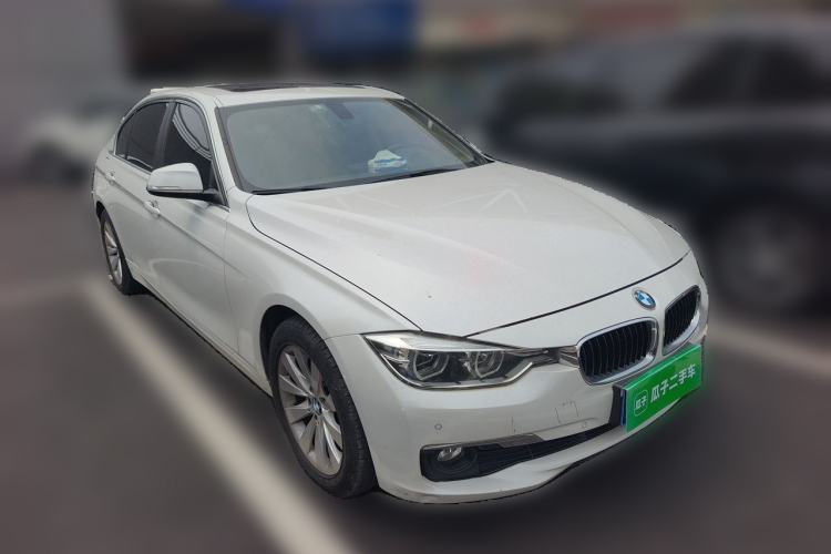 Used BMW 3 Series 2017 318Li Fashion Model Front Right 45 Deg
