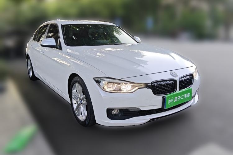 Used BMW 3 Series 2017 320Li Fashion Model Front Right 45 Deg