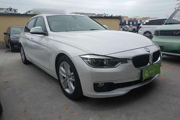 Used BMW 3 Series 2017 320Li Fashion Model Front Right 45 Deg