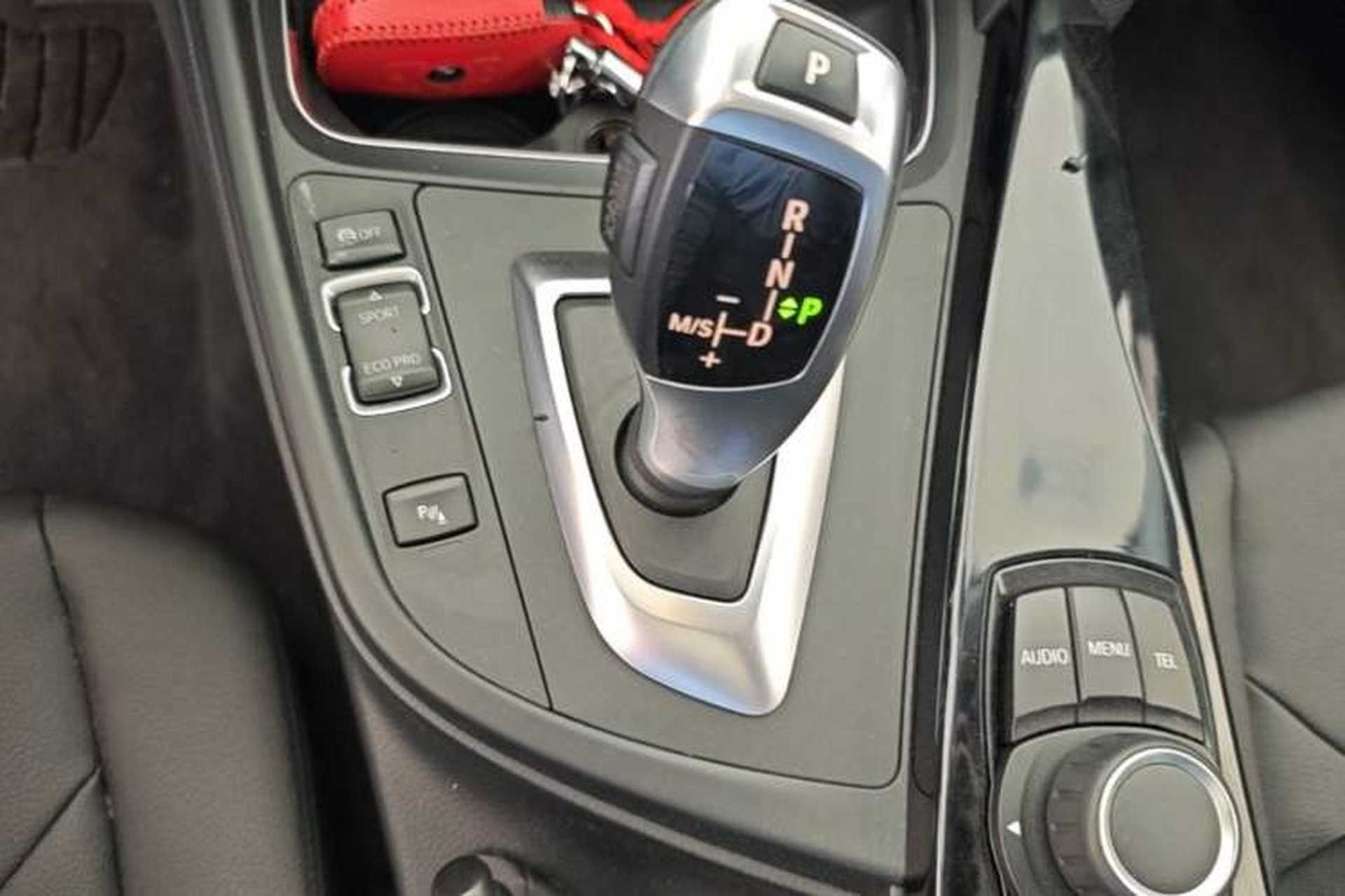 Used BMW 3 Series 2017 320Li Fashion Model Gear Lever