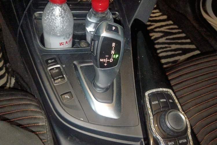 Used BMW 3 Series 2017 320Li Fashion Model Gear Lever