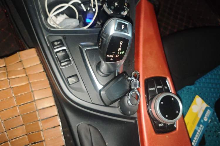 Used BMW 3 Series 2017 318Li Fashion Model Gear Lever