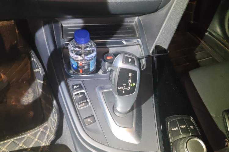 Used BMW 3 Series 2017 320Li Fashion Model Gear Lever