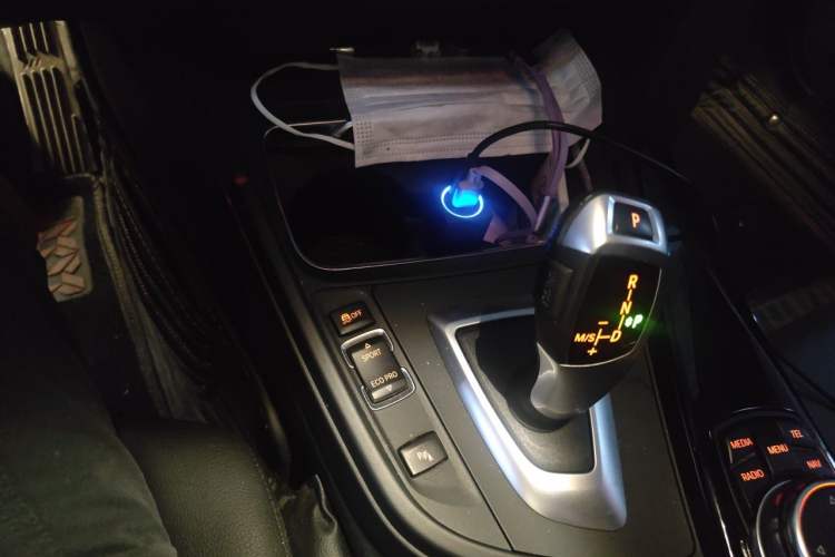 Used BMW 3 Series 2017 320Li Fashion Model Gear Lever