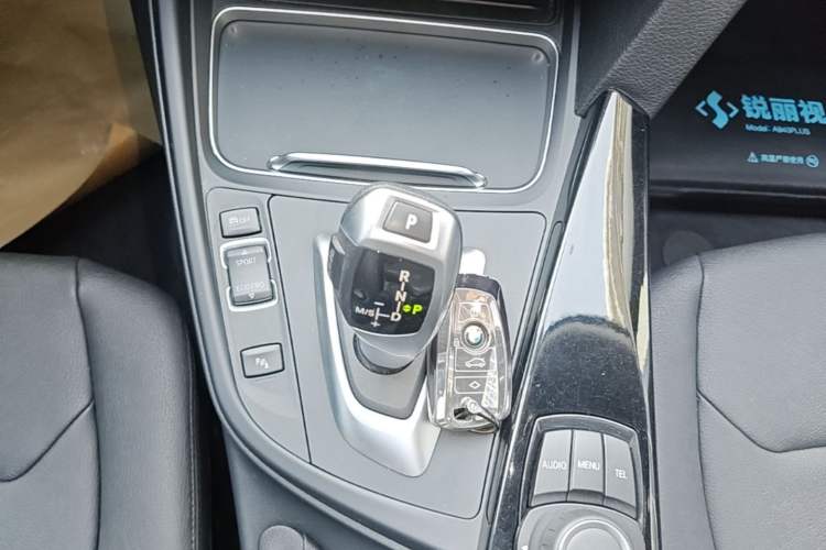 Used BMW 3 Series 2017 320Li Fashion Model Gear Lever