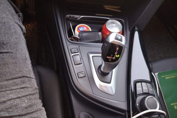 Used BMW 3 Series 2017 320Li Fashion Model Gear Lever
