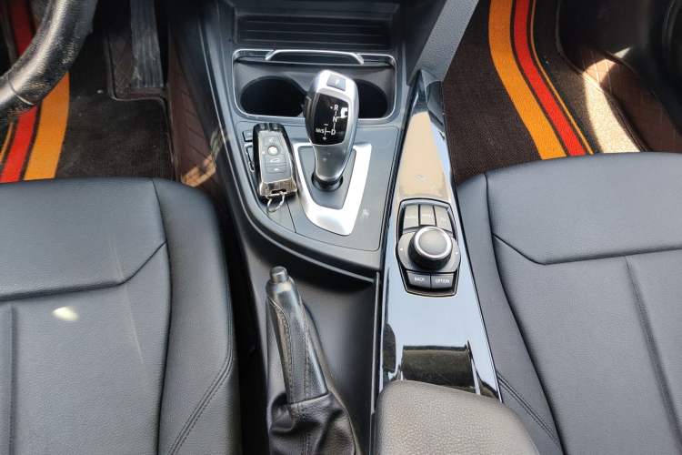 Used BMW 3 Series 2017 320Li Fashion Model Gear Lever