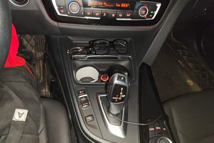 Used BMW 3 Series 2017 320Li Fashion Model Gear Lever