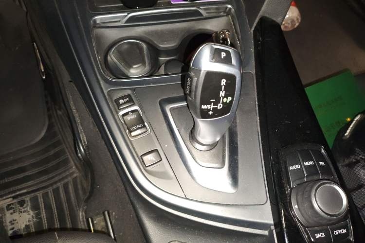 Used BMW 3 Series 2017 320Li xDrive Fashion Model Gear Lever