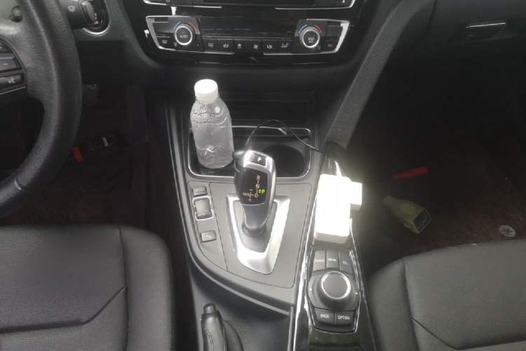 Used BMW 3 Series 2017 320Li Fashion Model Gear Lever
