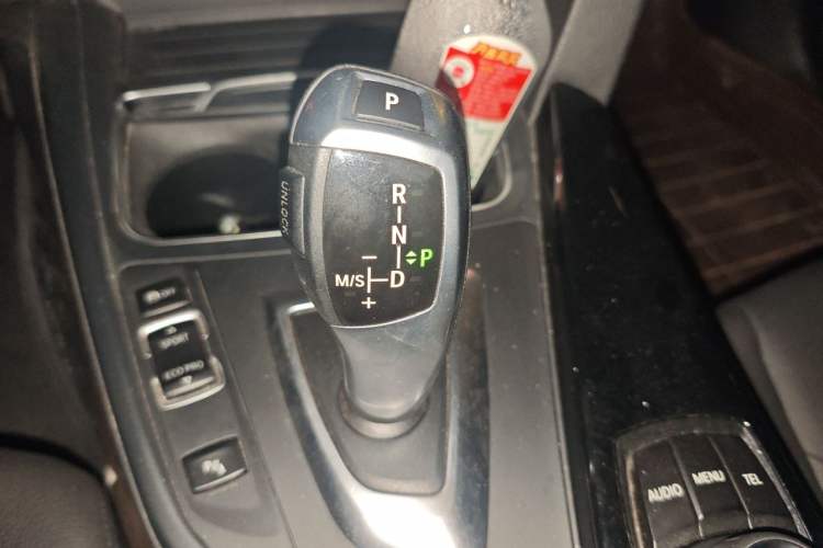Used BMW 3 Series 2017 320Li Fashion Model Gear Lever