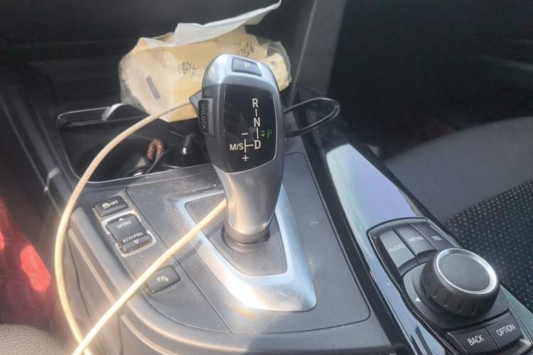 Used BMW 3 Series 2017 318Li Fashion Model Gear Lever
