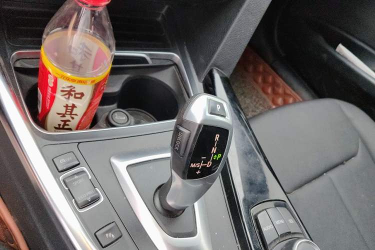 Used BMW 3 Series 2017 320Li Fashion Model Gear Lever