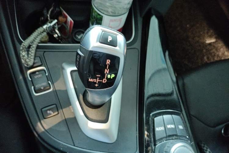 Used BMW 3 Series 2017 320Li Fashion Model Gear Lever