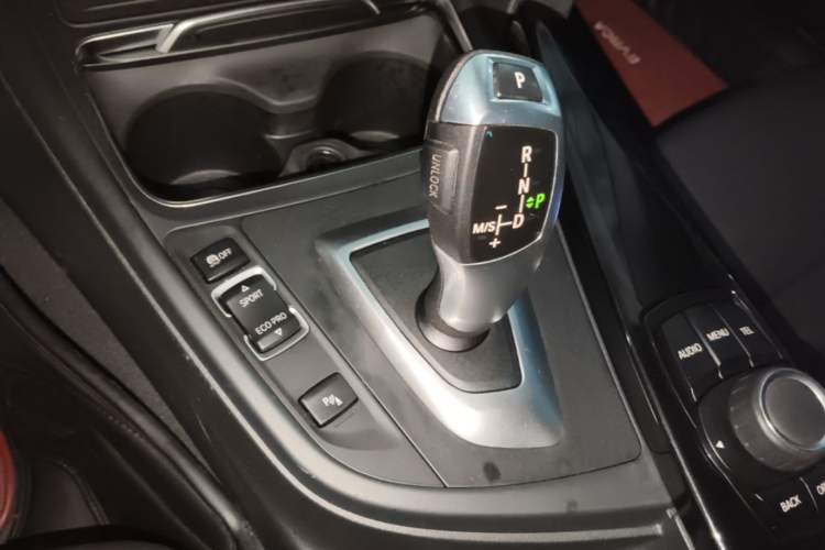 Used BMW 3 Series 2017 320Li Fashion Model Gear Lever