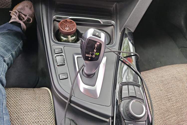 Used BMW 3 Series 2017 320Li Fashion Model Gear Lever