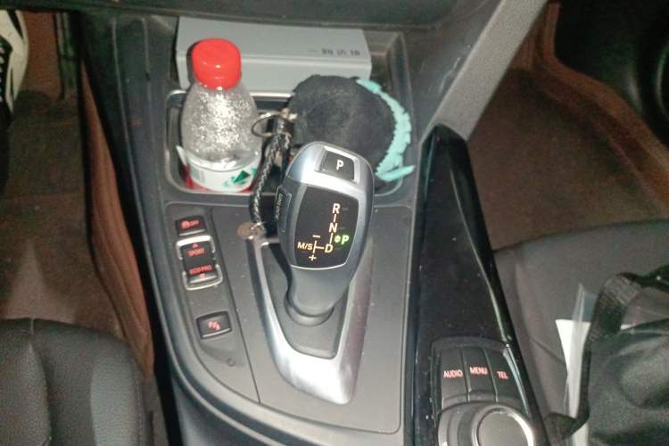Used BMW 3 Series 2017 320Li Fashion Model Gear Lever