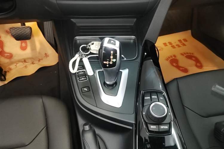 Used BMW 3 Series 2017 320Li Fashion Model Gear Lever
