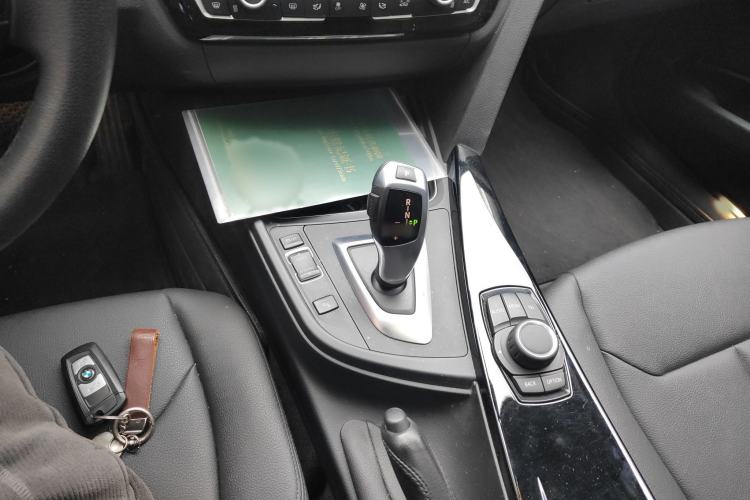 Used BMW 3 Series 2017 320Li Fashion Model Gear Lever