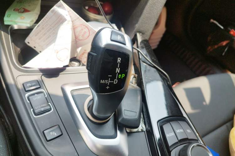 Used BMW 3 Series 2017 320Li Fashion Model Gear Lever