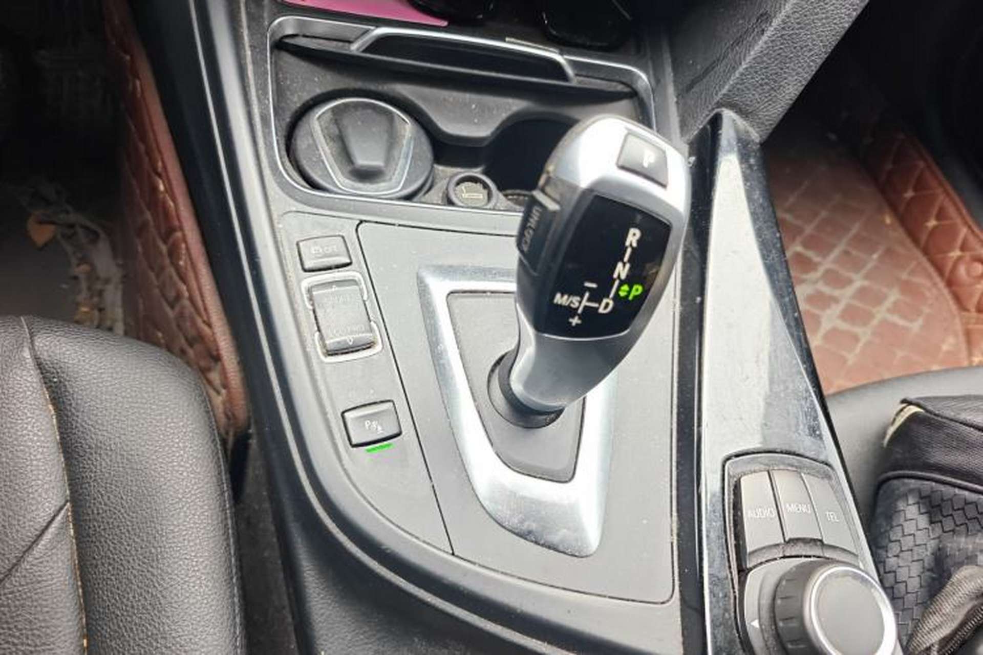 Used BMW 3 Series 2017 320Li Fashion Model Gear Lever