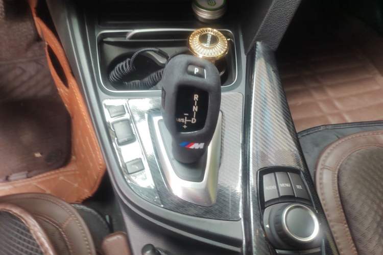 Used BMW 3 Series 2017 320Li Fashion Model Gear Lever