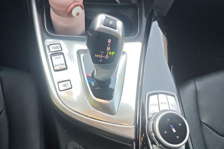 Used BMW 3 Series 2017 318Li Fashion Model Gear Lever