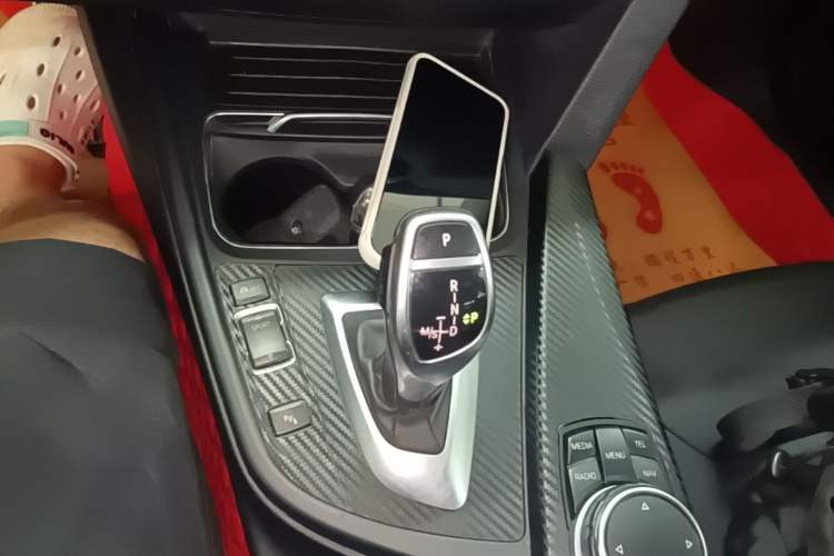Used BMW 3 Series 2017 320Li M Sport Edition Gear Lever