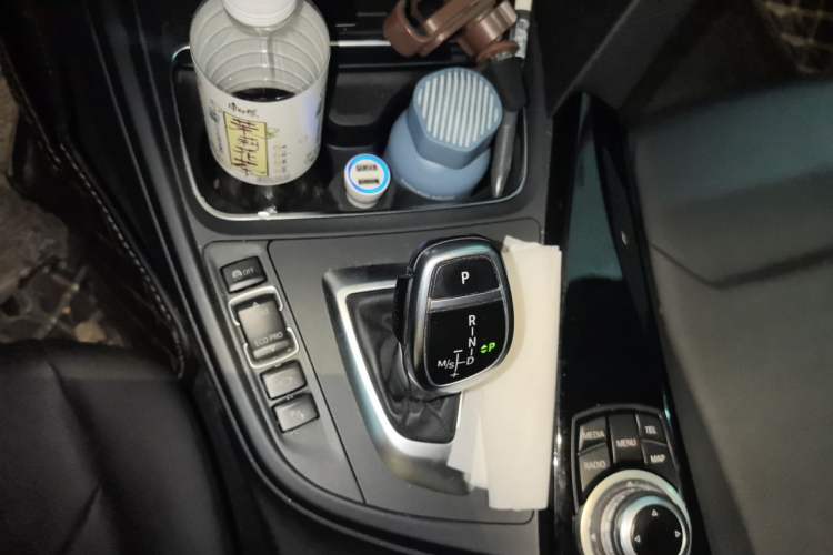 Used BMW 3 Series 2017 320Li M Sport Edition Gear Lever