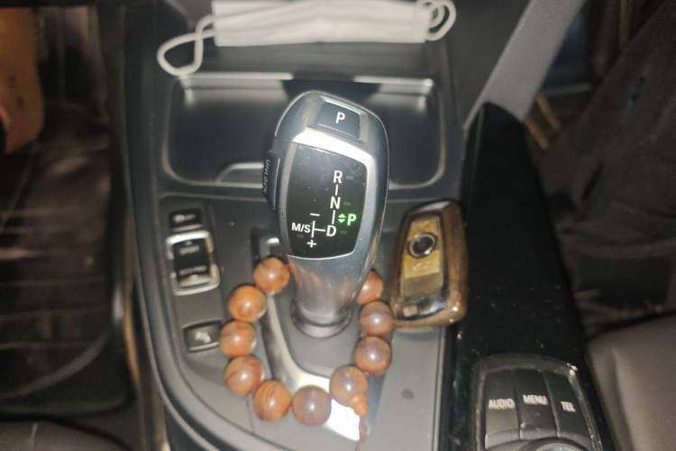 Used BMW 3 Series 2017 320Li Fashion Model Gear Lever