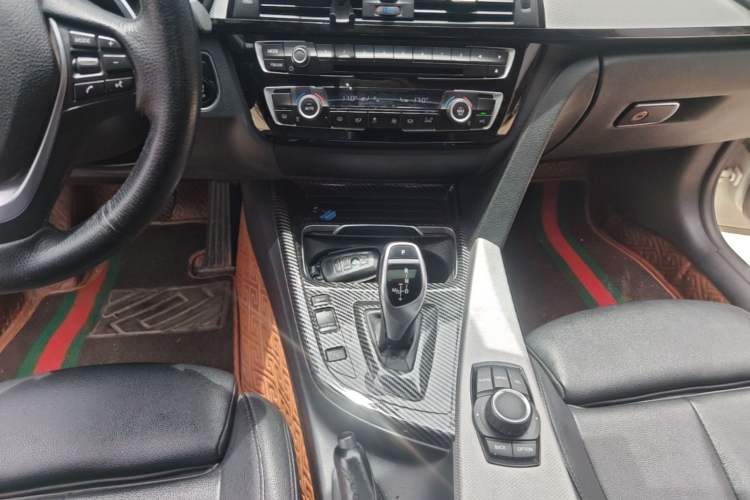 Used BMW 3 Series 2017 320i M Sport Gear Lever