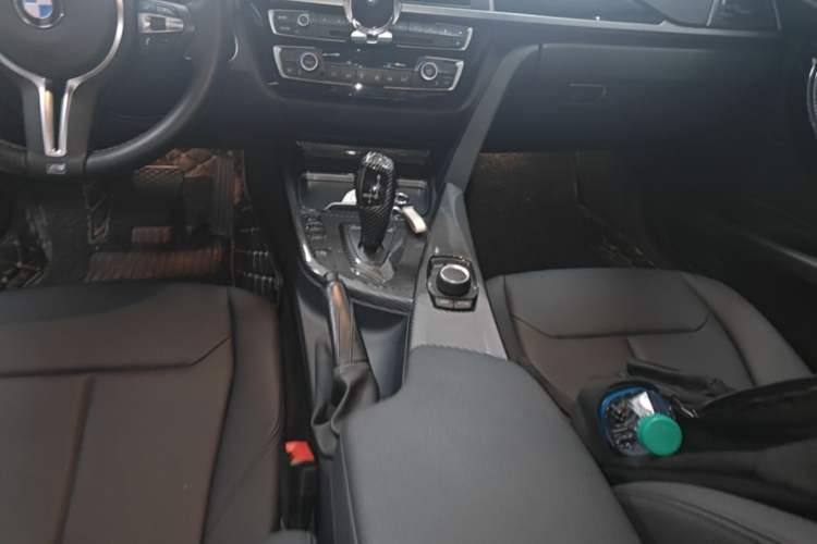 Used BMW 3 Series 2017 320Li Fashion Model Gear Lever