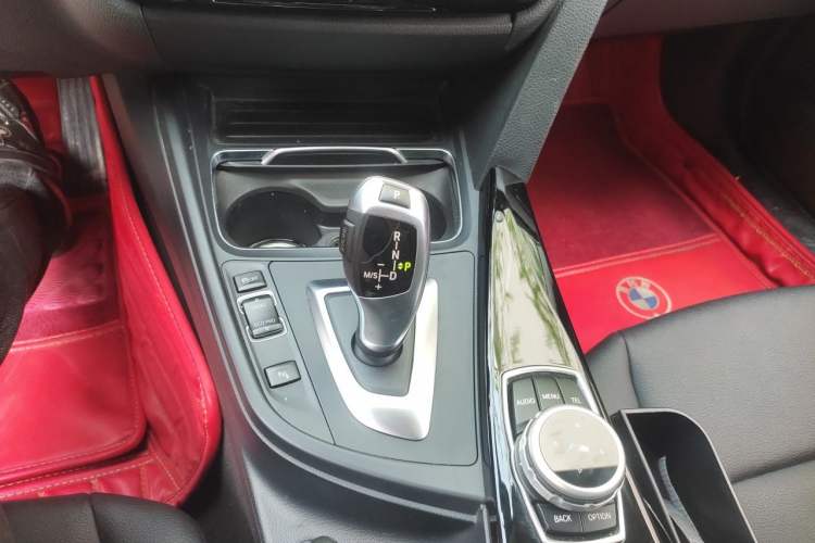 Used BMW 3 Series 2017 320Li Fashion Model Gear Lever