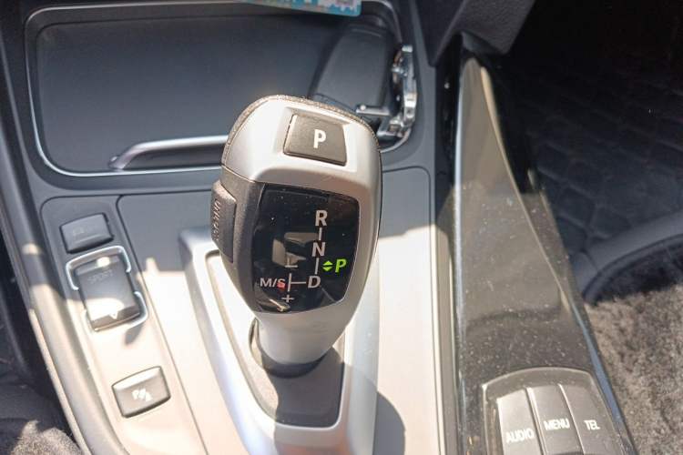Used BMW 3 Series 2017 320Li Fashion Model Gear Lever