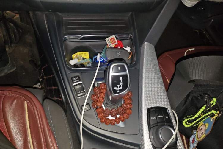 Used BMW 3 Series 2017 320i M Sport Gear Lever