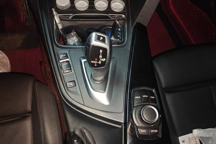 Used BMW 3 Series 2017 318Li Fashion Model Gear Lever